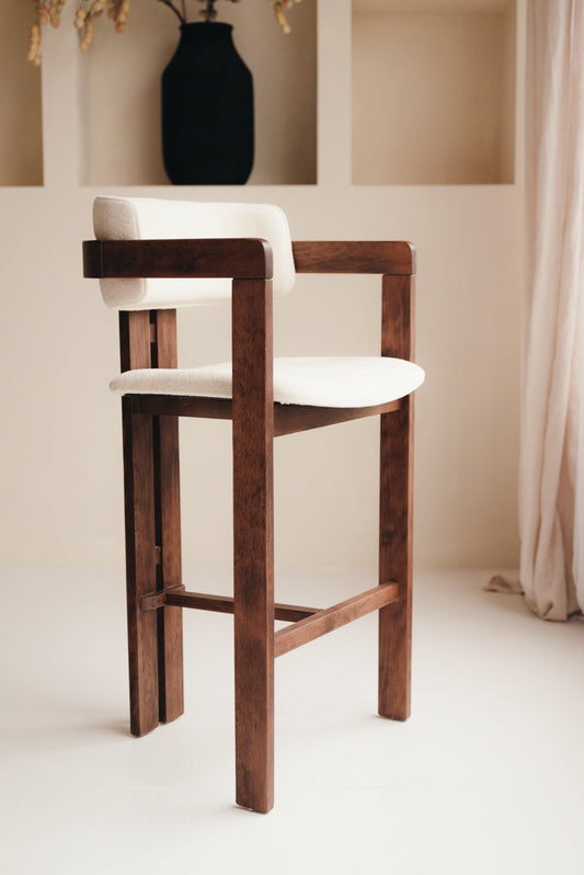 Japandi Barkruk – Minimalistisch Design met Aanpasbare Kleur en Stof