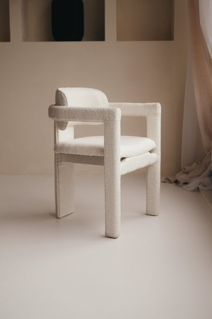 japandi eetkamerstoel - Minimalistisch Design met Bouclé Stoffering