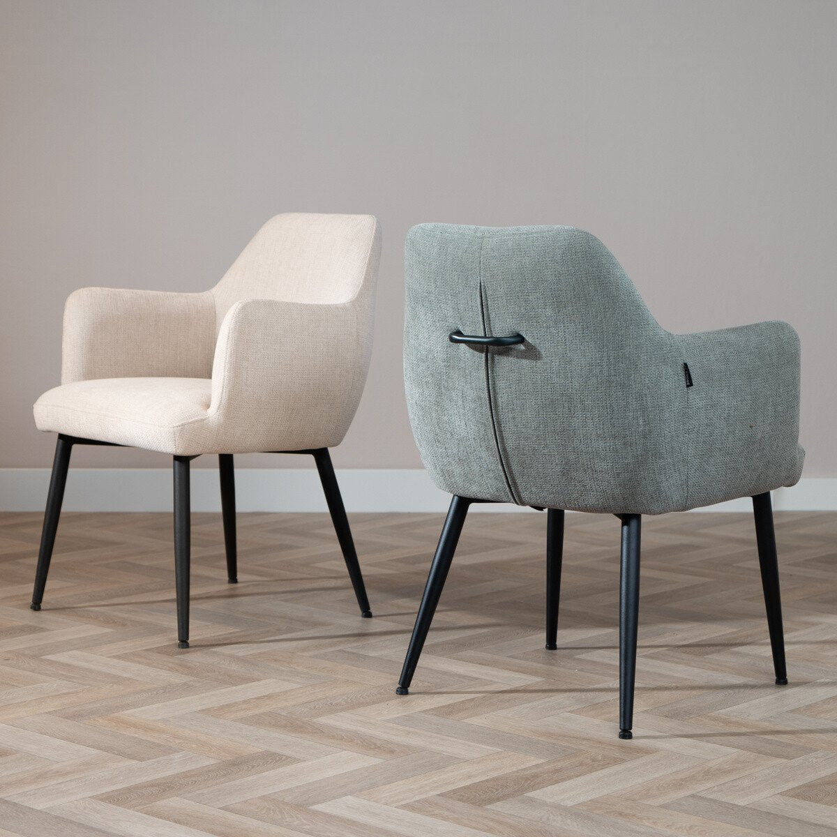 Eetkamerstoel Nova - Duurzaam en Stijlvol