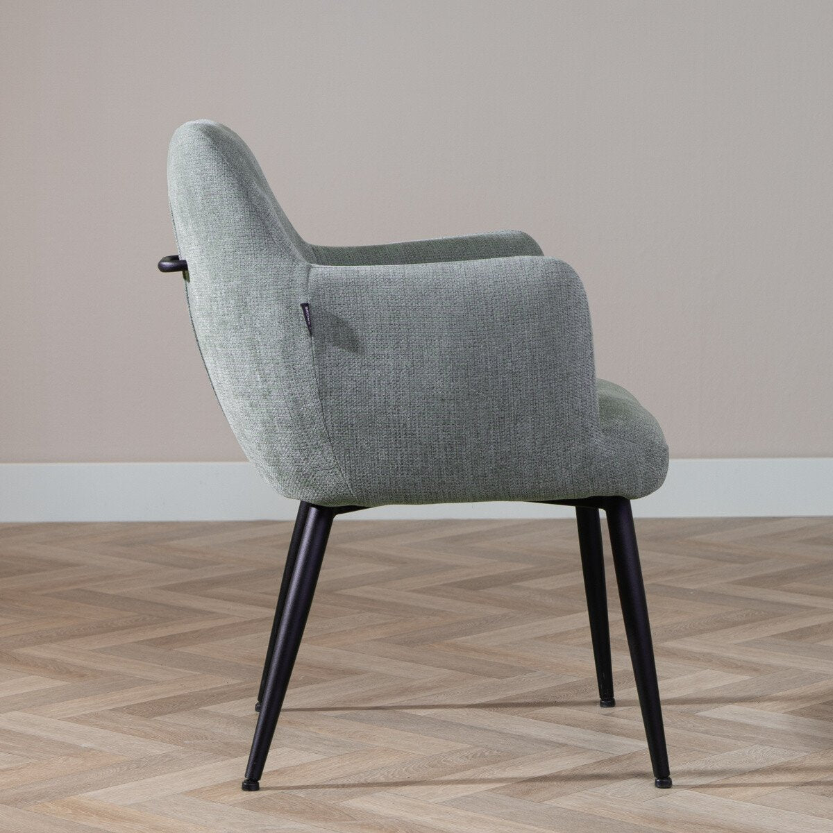 Eetkamerstoel Nova - Duurzaam en Stijlvol