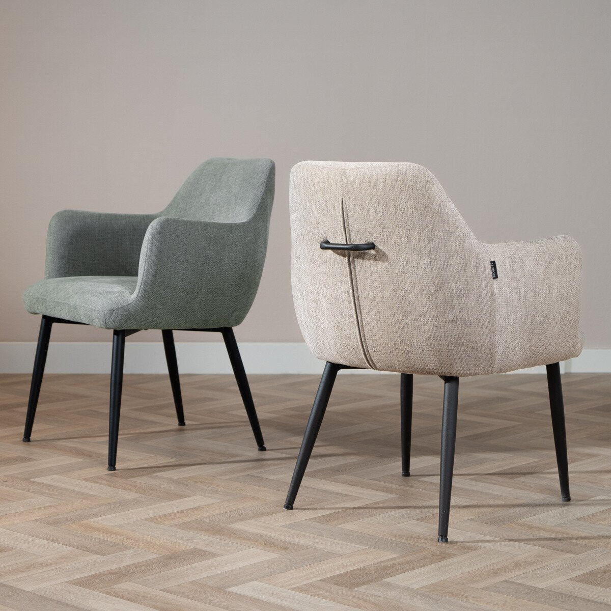 Eetkamerstoel Nova - Duurzaam en Stijlvol