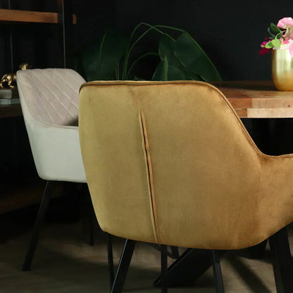 Eetkamerstoel met armleuning