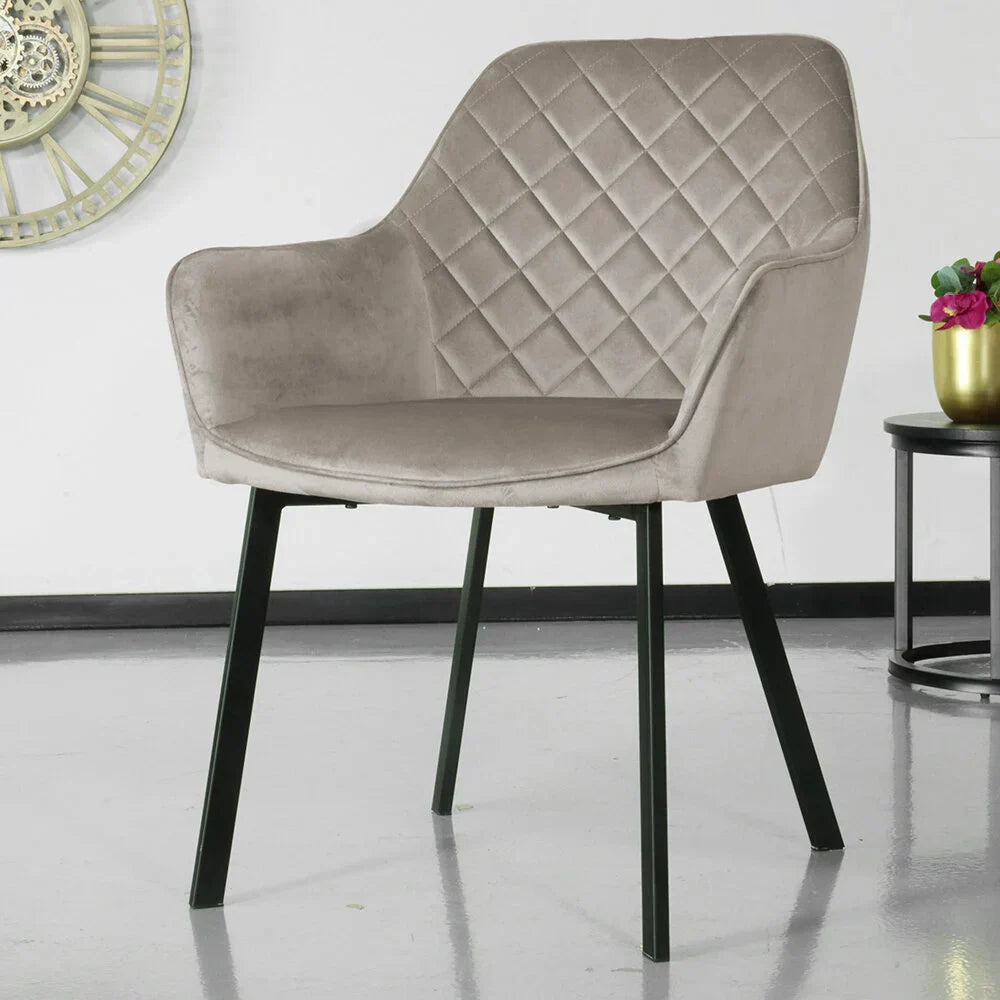 Eetkamerstoel met armleuning