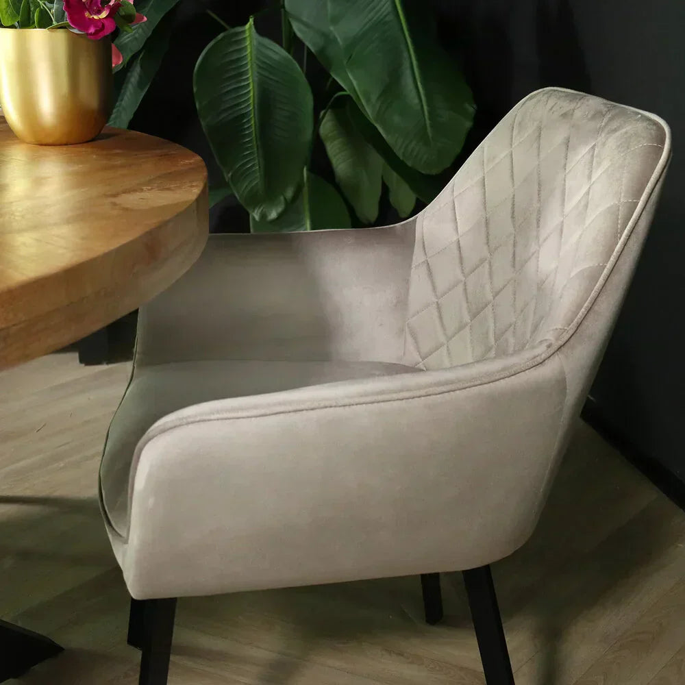 Eetkamerstoel met armleuning