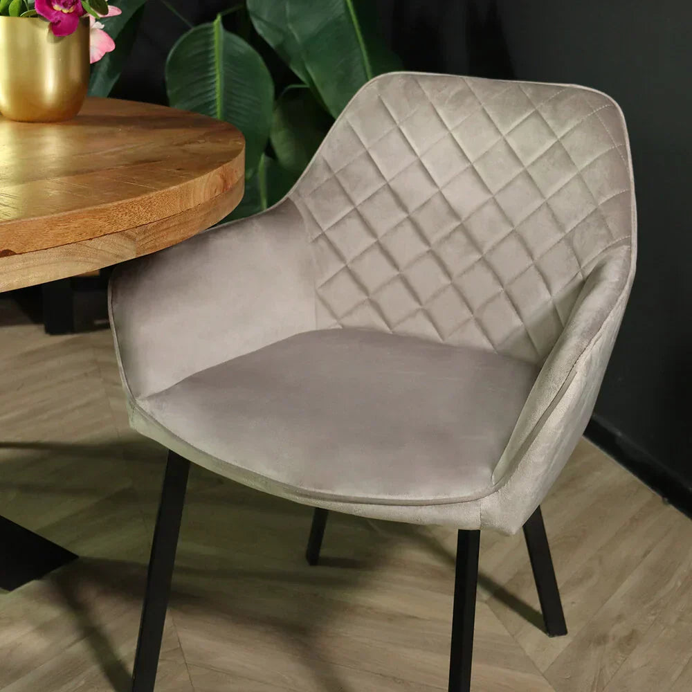 Eetkamerstoel met armleuning