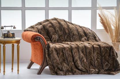 Luxe Deken Bruin